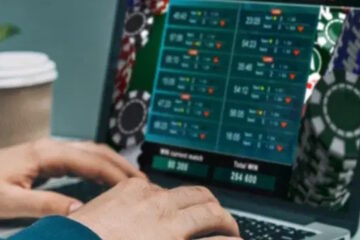 online poker computer hands on keyboard