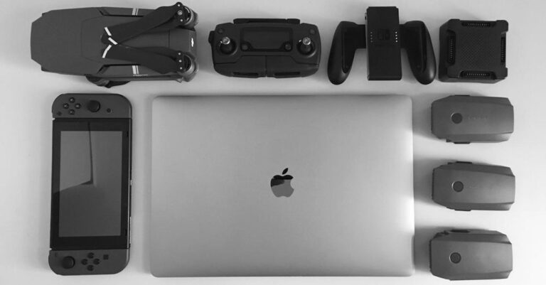 tech gadgets - laptop nintendo drone controller
